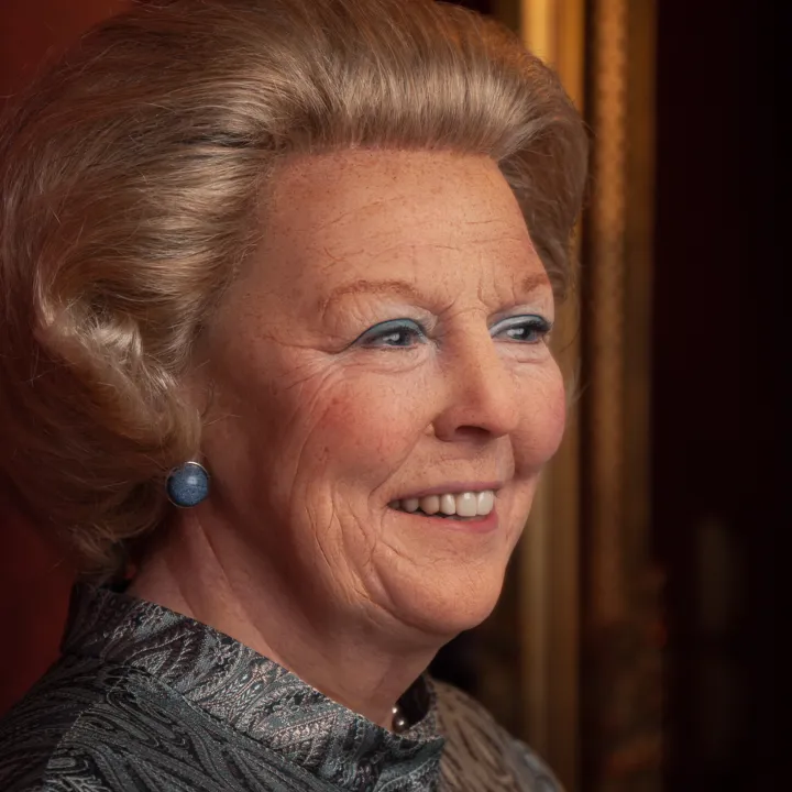 Beatrix 2022 HQ (3)